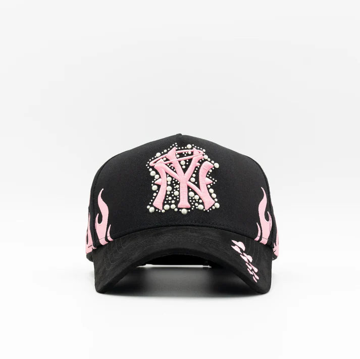 31 Hats "NY Pearls in Love"