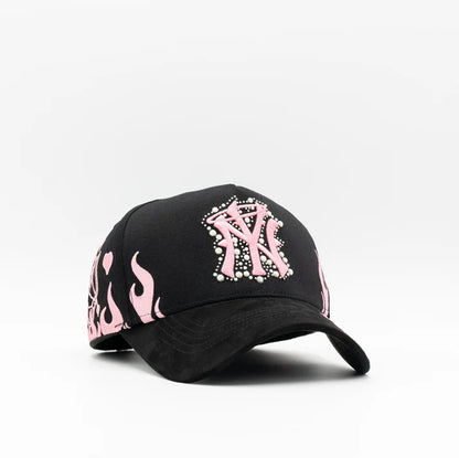 31 Hats "NY Pearls in Love"